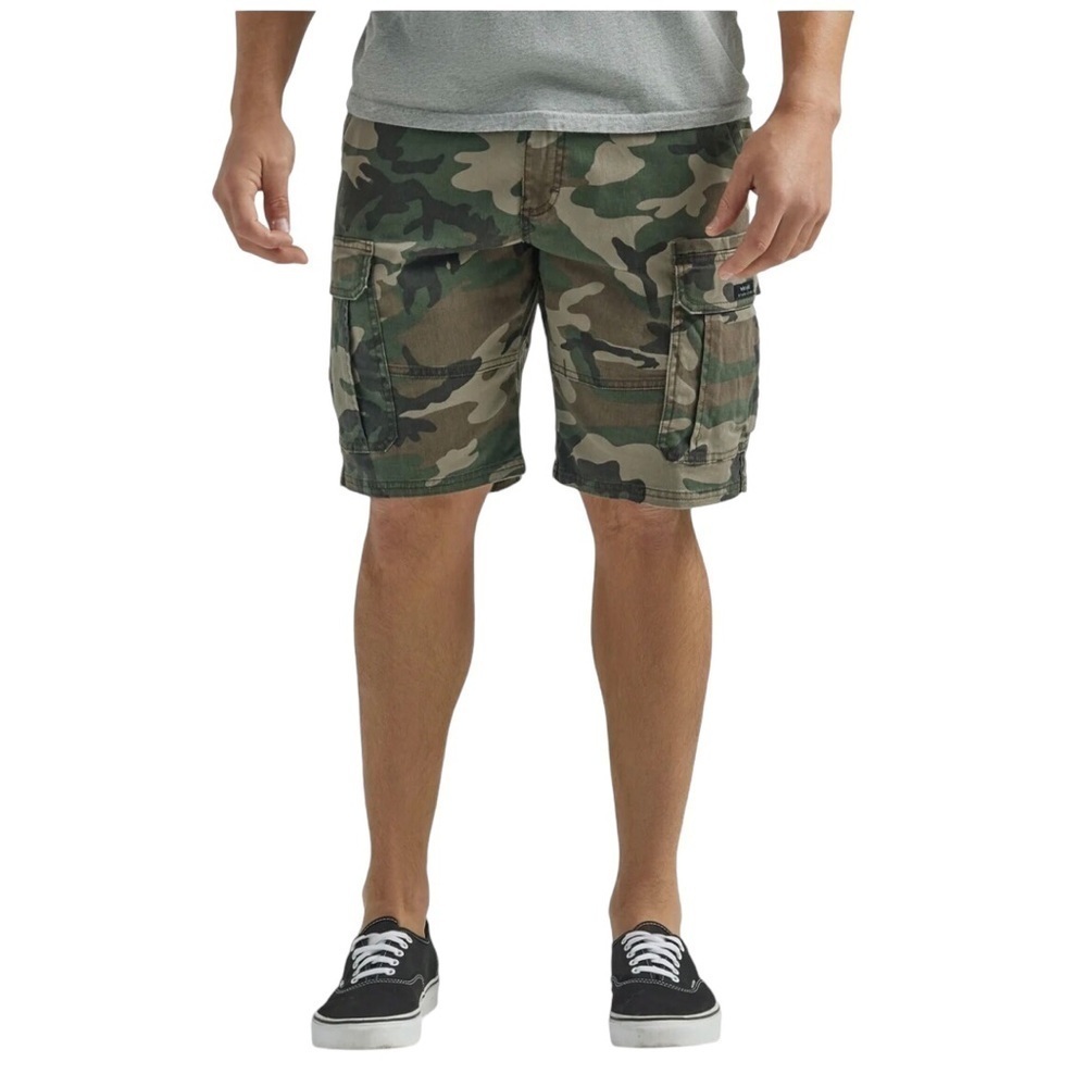 Wrangler Big Men’s Cargo Shorts Size 48 Green Camo 10” Inseam Relax Stretch NWT